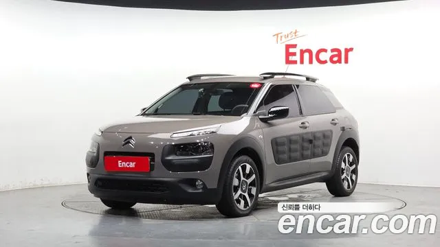 Citroën / DS C4 CACTUS 2017 — photo 1