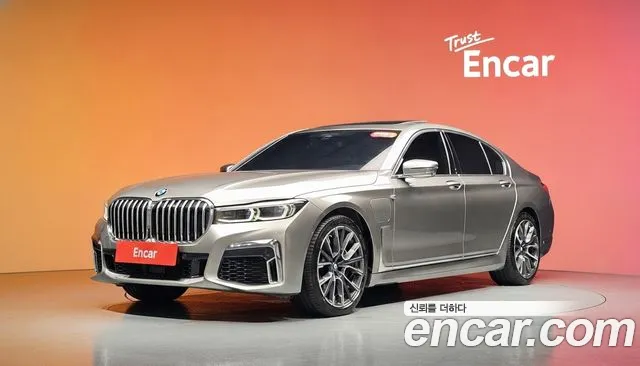 BMW 7-Series 2020 — photo 1