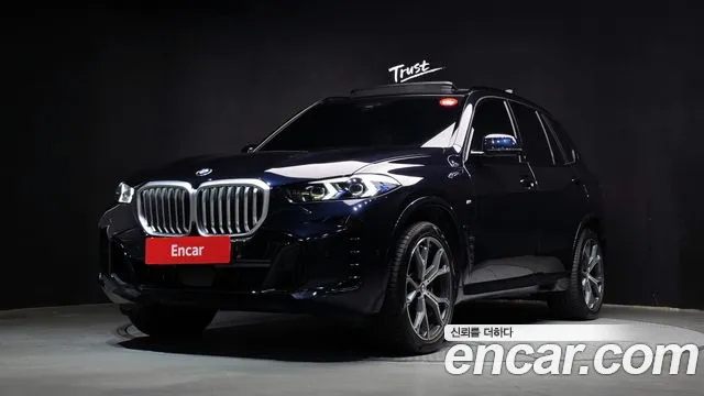 BMW X5 2026 — photo 1
