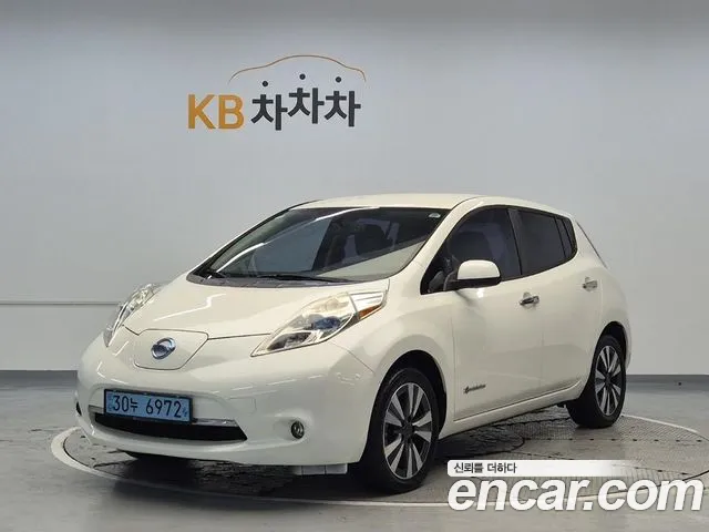 Nissan Leaf 2016 — photo 1