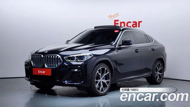 BMW X6 2022 — photo 1