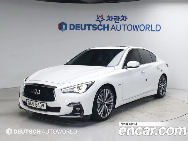 Infiniti Q50 2018 — photo 1