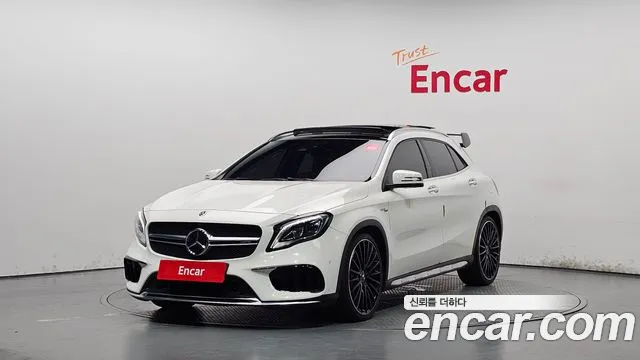 Mercedes-Benz GLA-Class 2019 — photo 1