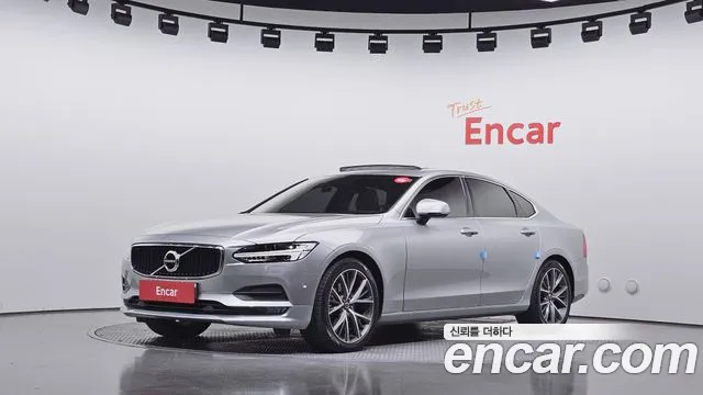 Volvo S90 2017 — photo 1