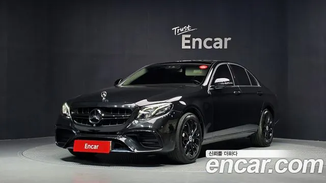 Mercedes-Benz E-Class 2017 — photo 1