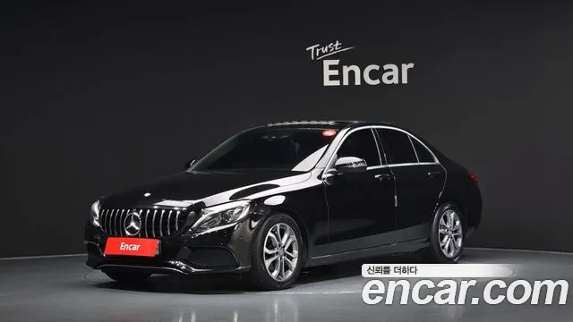 Mercedes-Benz C-Class 2017 — photo 1