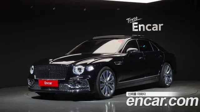 Bentley Flying Spur 2021 — photo 1