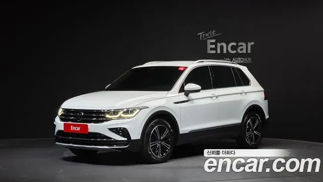 Volkswagen Tiguan 2022 — photo 1