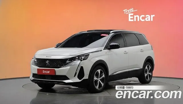 Peugeot 5008 2022 — photo 1
