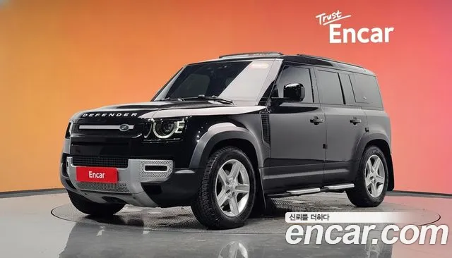 Land Rover Defender 2020 — photo 1