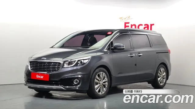 Kia Canival 2016 — photo 1