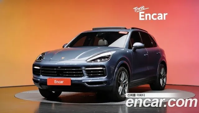 Porsche Cayenne 2020 — photo 1