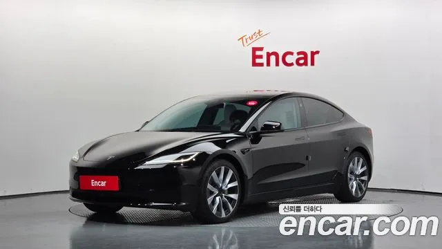 Tesla Model 3 2024 — photo 1