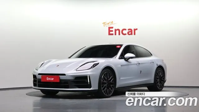 Porsche Panamera 2025 — photo 1