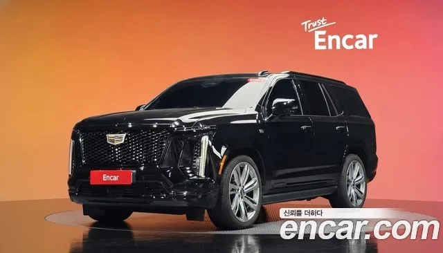 Cadillac Escalade 2025 — photo 1