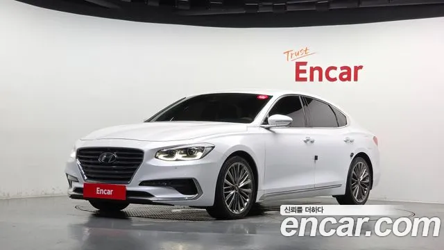 Hyundai Grandeur 2018 — photo 1