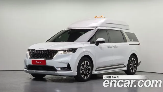 Kia Canival 2022 — photo 1