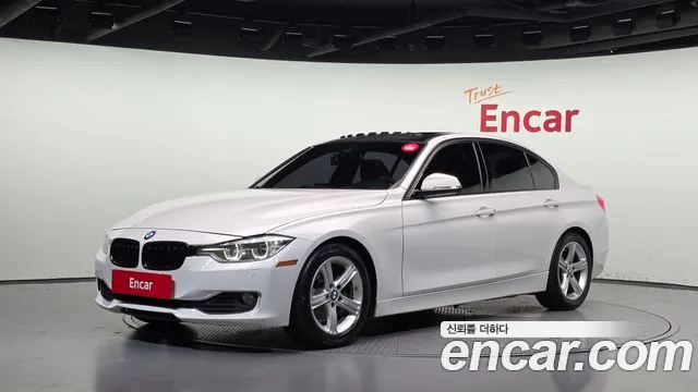 BMW 3-Series 2017 — photo 1