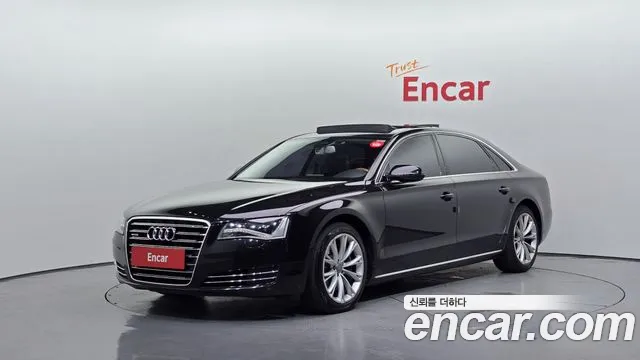 Audi A8 2011 — photo 1