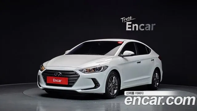 Hyundai AVANTE 2016 — photo 1