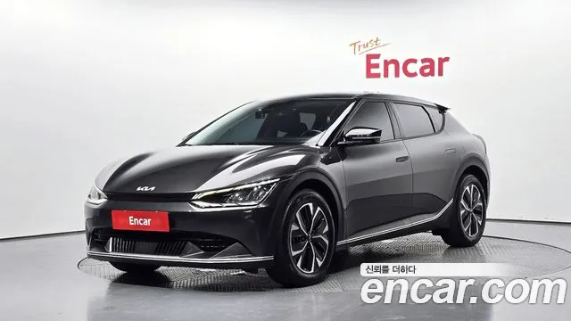 Kia EV6 2022 — photo 1