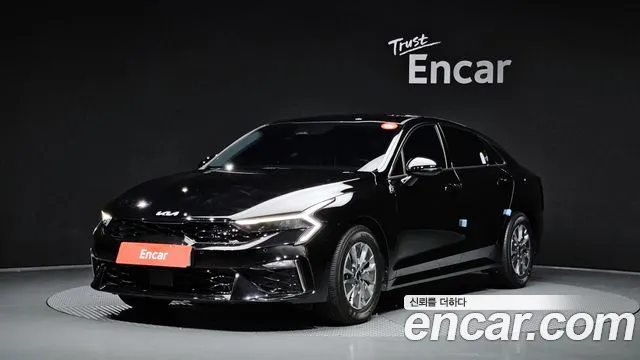Kia K5 2025 — photo 1
