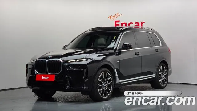 BMW X7 2024 — photo 1