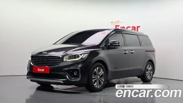 Kia Canival 2019 — photo 1