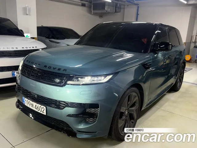 Land Rover Range Rover Sport 2025 — photo 1