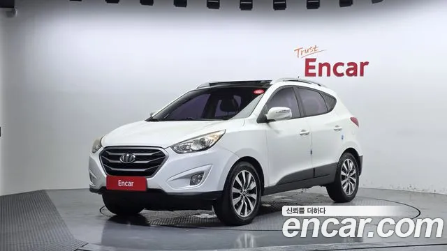 Hyundai Tucson 2011 — photo 1