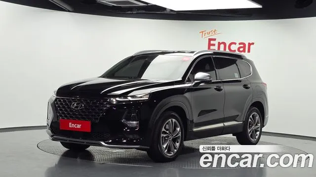Hyundai Santafe 2019 — photo 1