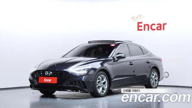 Hyundai Sonata 2022 — photo 1