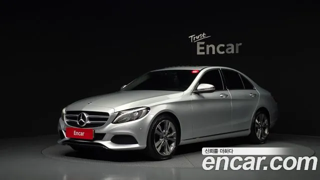 Mercedes-Benz C-Class 2018 — photo 1