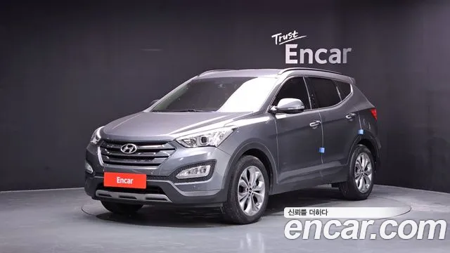 Hyundai Santafe 2015 — photo 1
