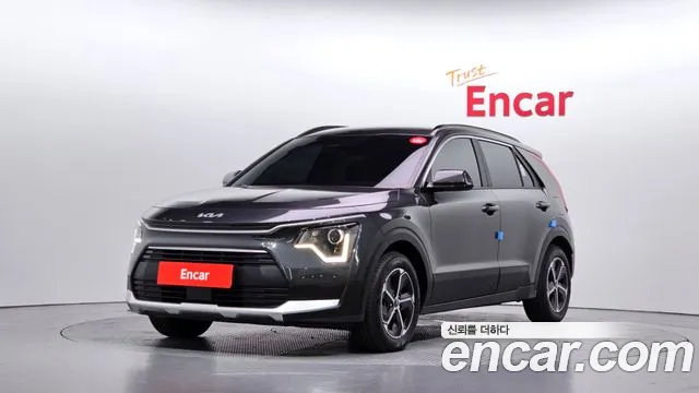 Kia Niro 2025 — photo 1