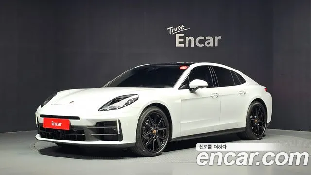 Porsche Panamera 2024 — photo 1