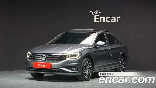 Volkswagen Jetta 2021 — photo 1