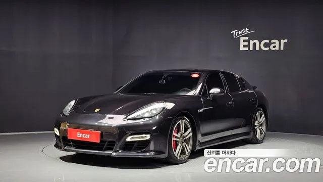 Porsche Panamera 2013 — photo 1