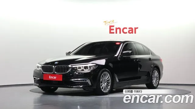BMW 5-Series 2020 — photo 1