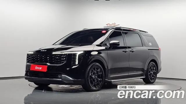 Kia Canival 2025 — photo 1