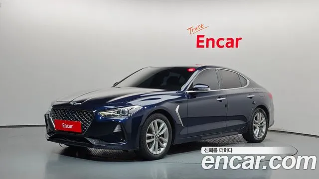 Genesis G70 2018 — photo 1