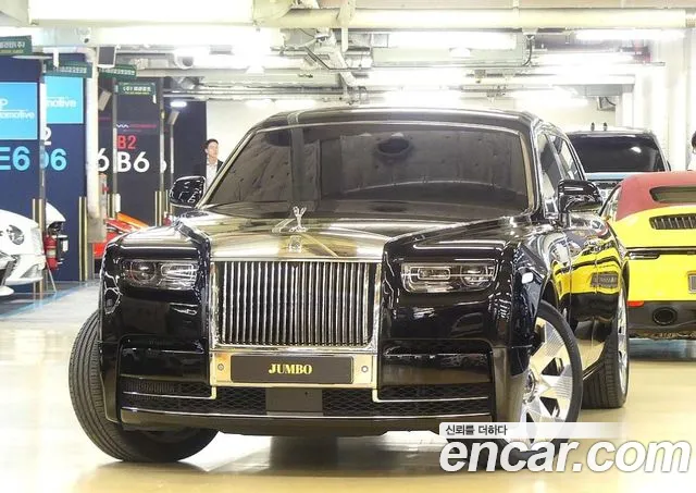 Rolls-Royce Phantom 2024 — photo 1