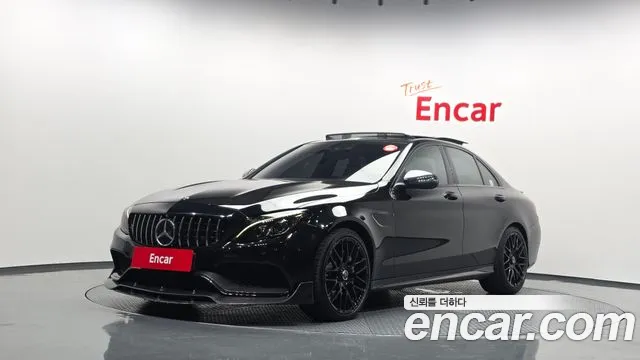Mercedes-Benz C-Class 2018 — photo 1