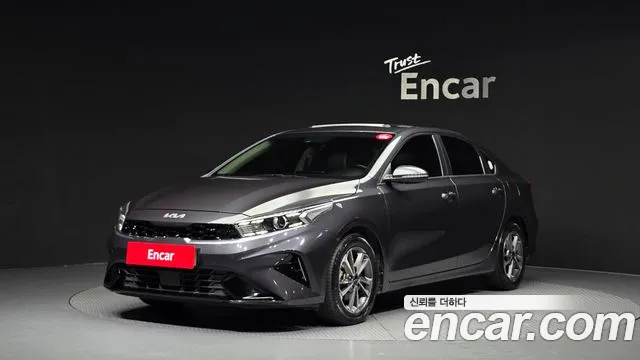 Kia K3 2023 — photo 1