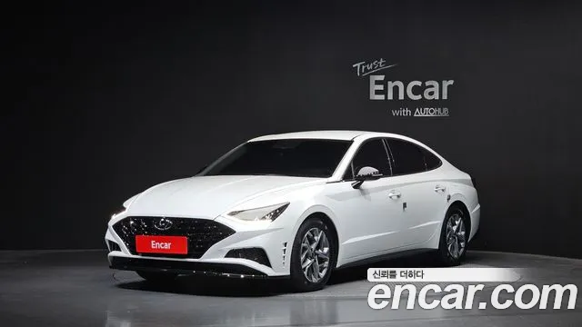 Hyundai Sonata 2022 — photo 1