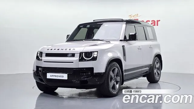 Land Rover Defender 2026 — photo 1