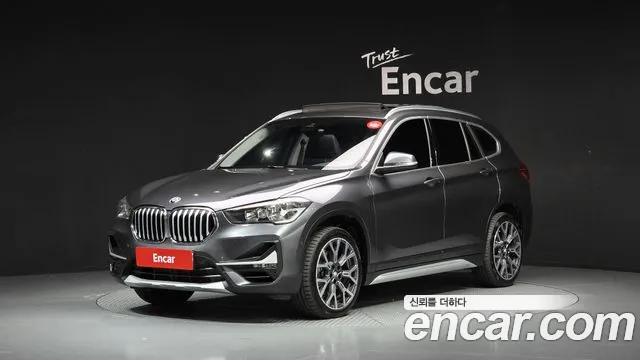 BMW X1 2022 — photo 1