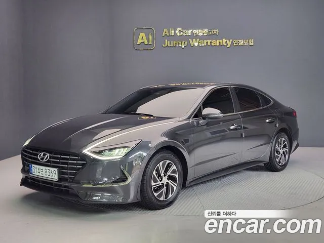 Hyundai Sonata 2022 — photo 1