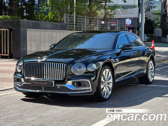 Bentley Flying Spur 2021 — photo 1