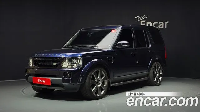 Land Rover Discovery 2016 — photo 1